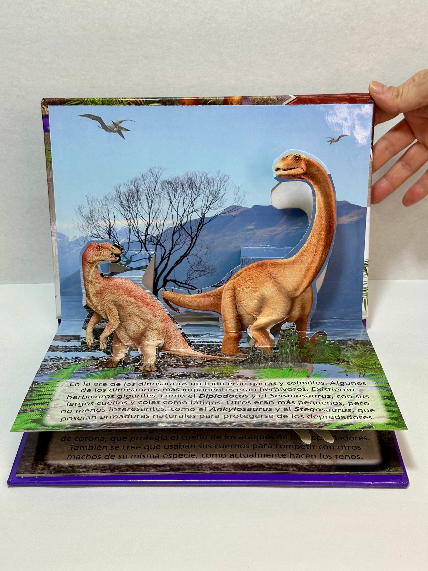 🦕 DinoLibro 3D: La Enciclopedia Prehistórica que Cobra Vida