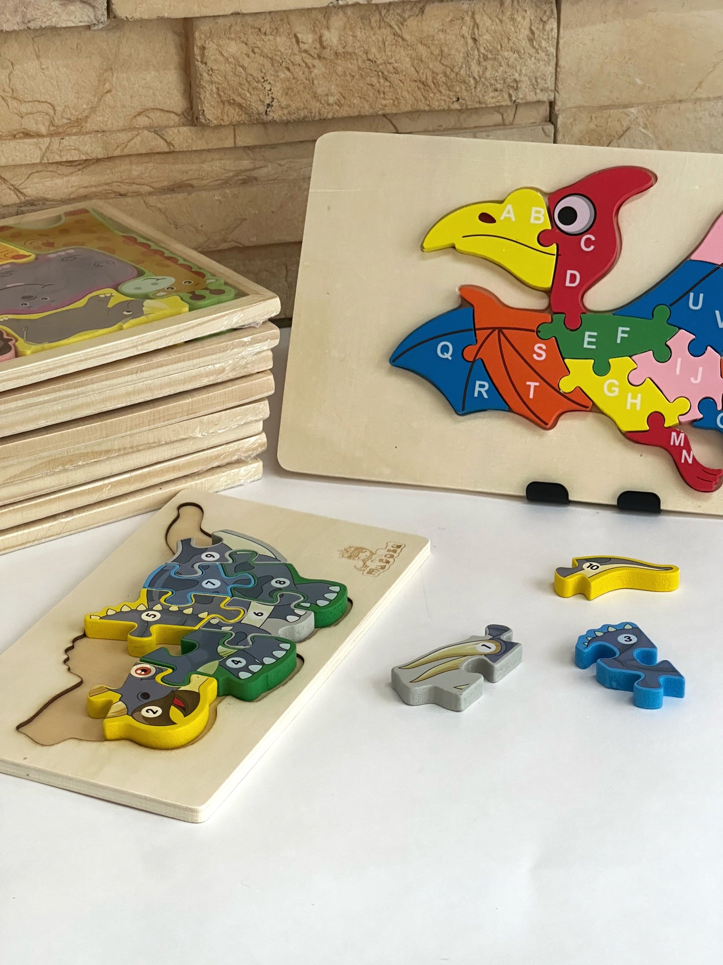FormiAventuras: Rompecabezas Educativo de Madera